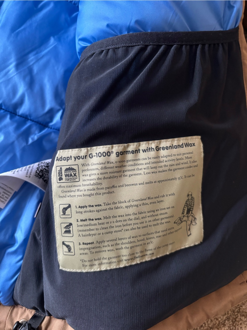 Fjallraven Men's Tan Ovik padded Jacket with Blue Lining - Picture 9 of 12